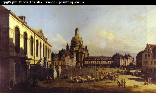 Bernardo Bellotto The New Market Square in Dresden.